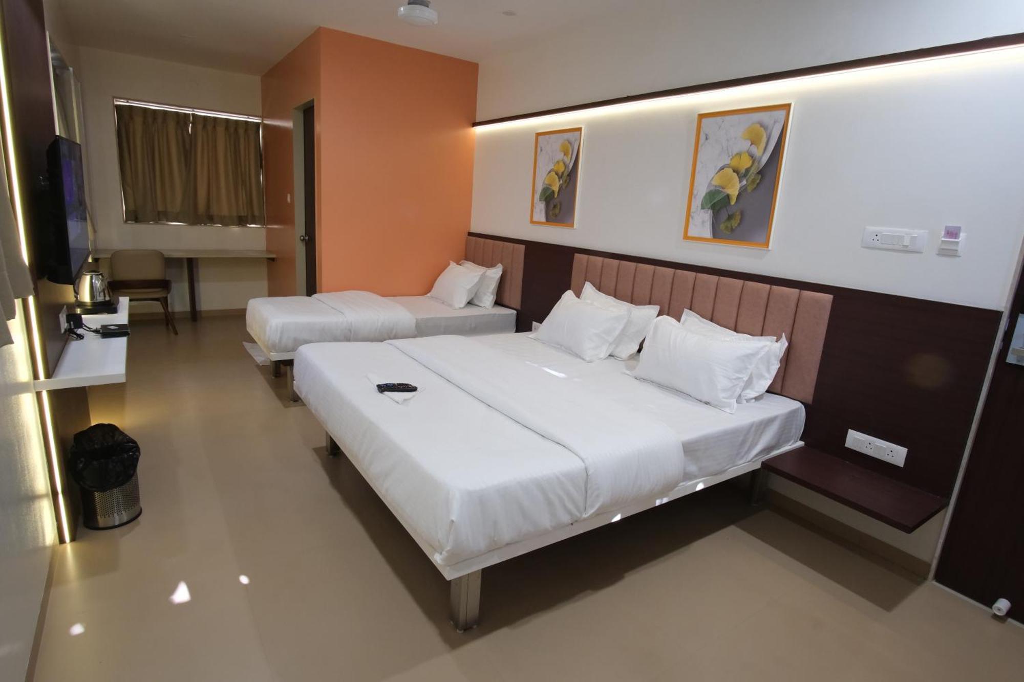 Hotel Haldi ناسيك المظهر الخارجي الصورة