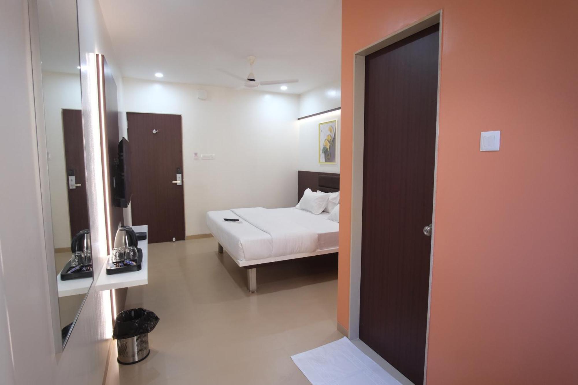 Hotel Haldi ناسيك المظهر الخارجي الصورة