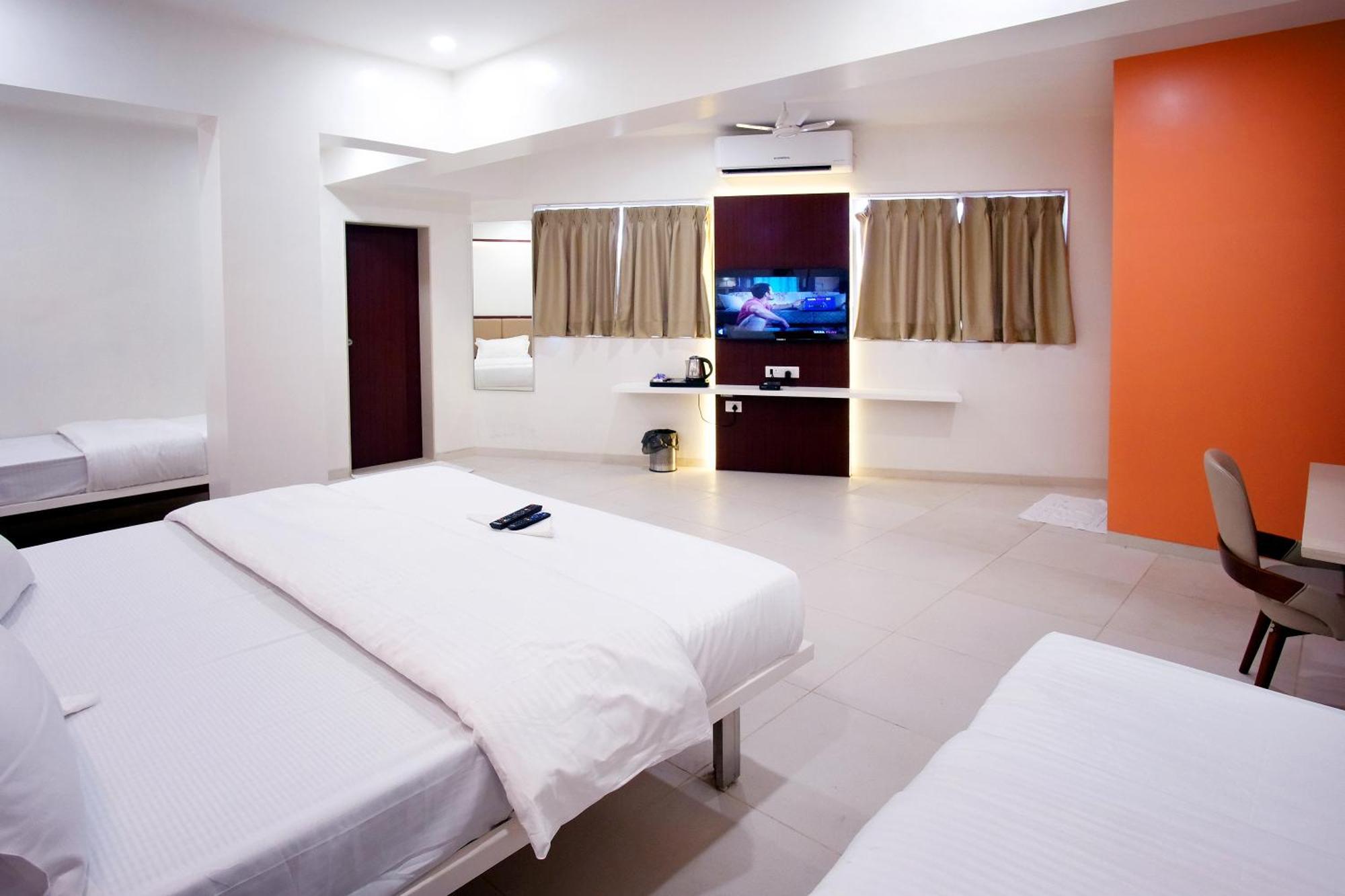 Hotel Haldi ناسيك المظهر الخارجي الصورة
