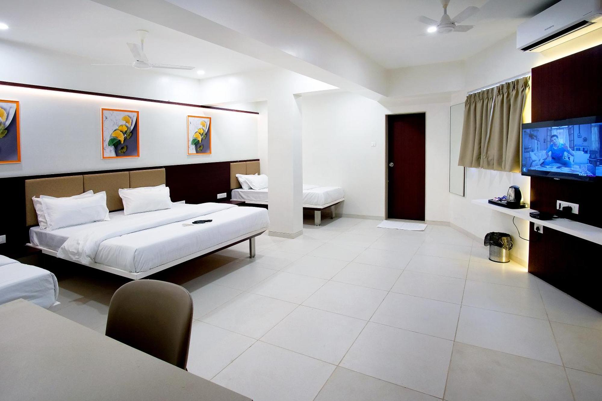 Hotel Haldi ناسيك المظهر الخارجي الصورة